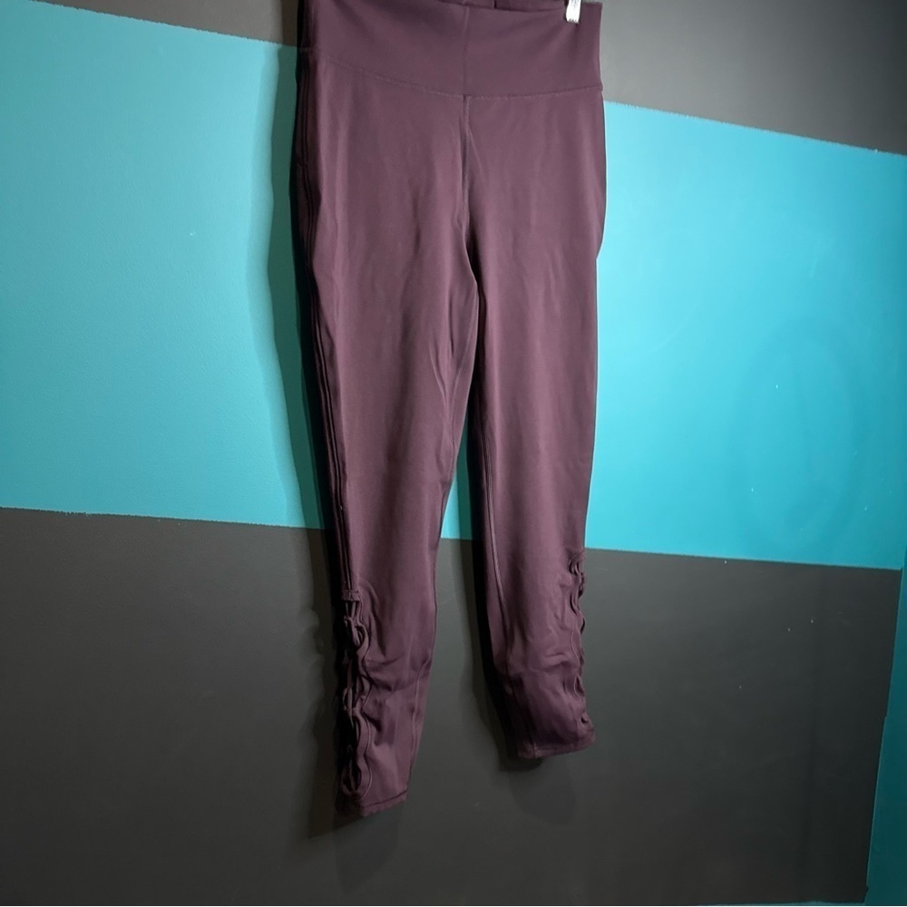 Lululemon Athletica Purple Leggings - Picture 2 of 8